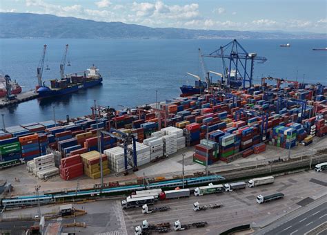 dp world evyap smart port connectivity  revolutionizing  future