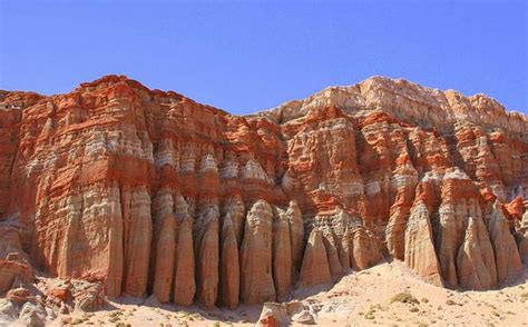 Kern County Day Trips Things To Do Red Rock Canyon National