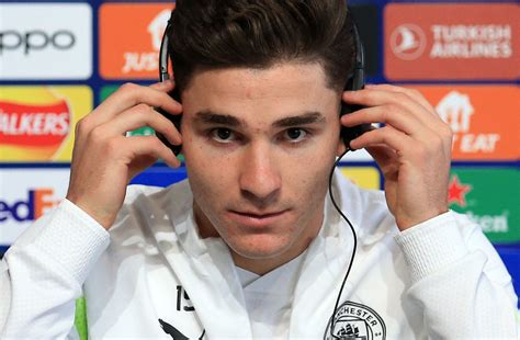 Julián Álvarez, entre el City y Argentina: "Siempre se aprende al lado