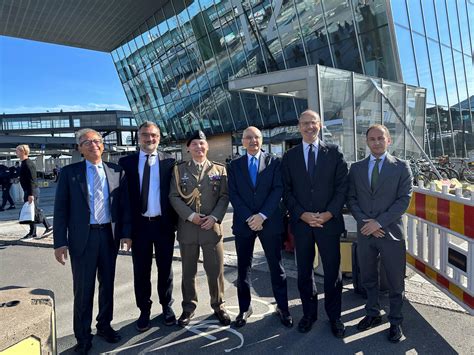 Visita A Helsinki Della Nave Antonio Marceglia Ambasciata D Italia