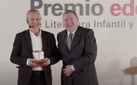 Agust N S Nchez Gana El Premio Edeb De Literatura Infantil