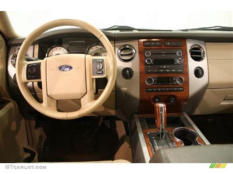 2008 Ford expedition interior colors