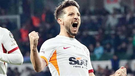 Galatasaray Da Mertens Ile Yollar Ayr L Yor Yeni Tak M Herkesi