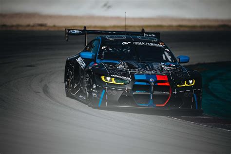 Premier Roulage Pour Le Team Wrt Et Valentino Rossi Avec La Bmw M Gt