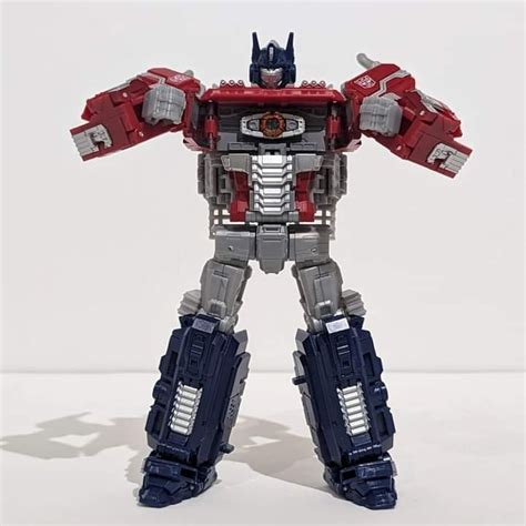 Transformers 4 Optimus Prime New Look