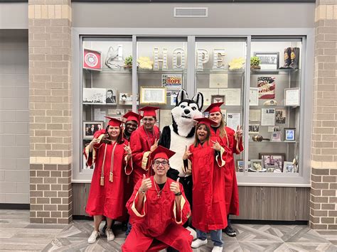 Caney Creek High School, Conroe ISD on Twitter: "Senior Walk was today!!"