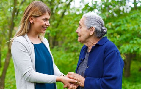 Understanding The Differences Between Dementia And Alzheimers