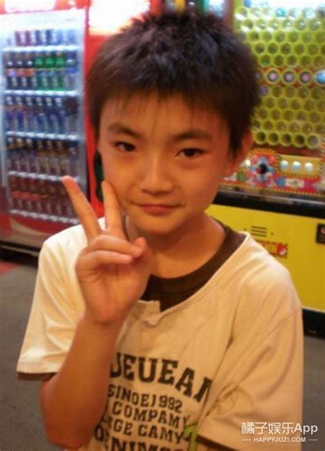 Màn lột xác gây sốc của sao nhí phim thần tượng Cbiz 1 thời Đánh nhau 12 tuổi đã chat sex và