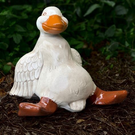 Funny Sitting Duck Statue Smiling Duck Sculpture Vintage Duck Figurine Cement Bird for Garden ...