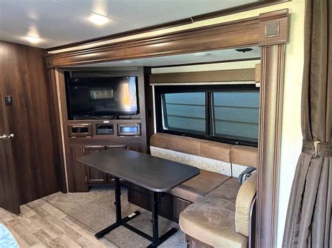 2018 28' Jayco Whitehawk 23MRB For Sale In Franklinton, North Carolina