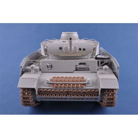 Char PZ KPFW III AUSF J L M 4 In 1 1 16 Heller 30321