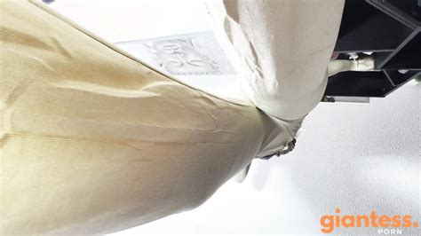 Colombianbigass Giantess Porn Videos