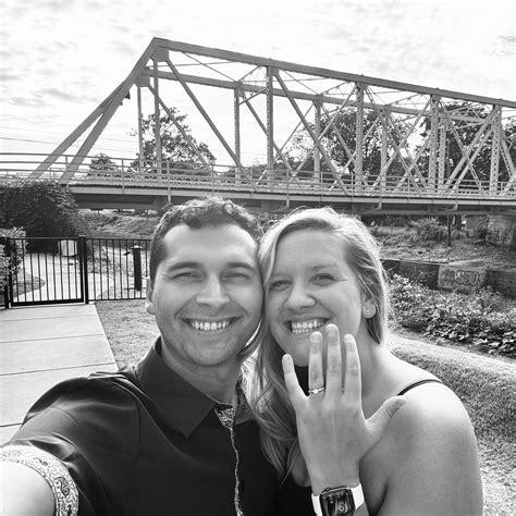 Stephanie Bills and Tyler Murtha's Wedding Website