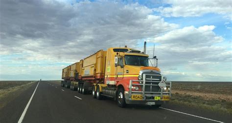 Les M Ga Camions De Tonnes Bient T En France