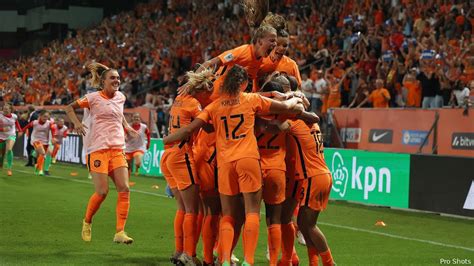 Oranje Vrouwen Verzekeren Zich Van Wk Deelname Na Late Overwinning Op