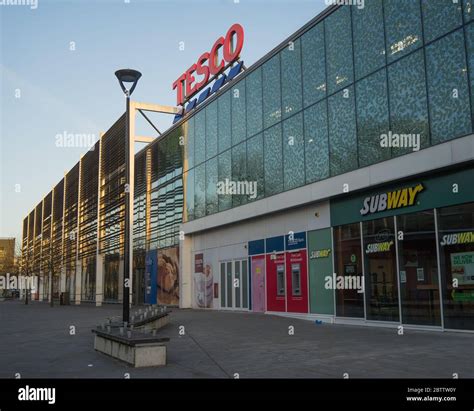 Tesco Superstore Hi Res Stock Photography And Images Alamy