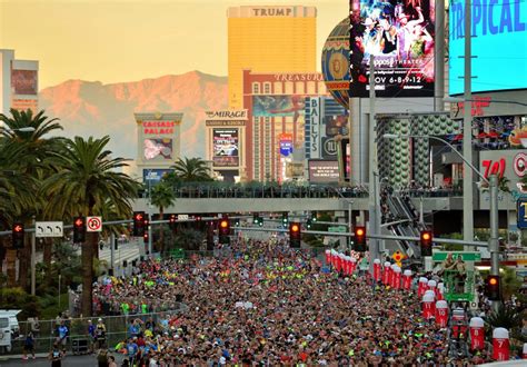 Enjoying The Fun At The Rock ‘n’ Roll Las Vegas Marathon