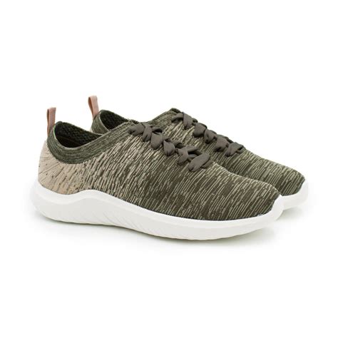 Купить Женские кроссовки Clarks, цвет оливковый, Модель: Nova Glint ...
