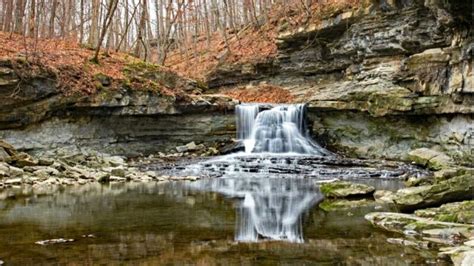 13 Best Hiking Trails in Indiana [Update 2024]