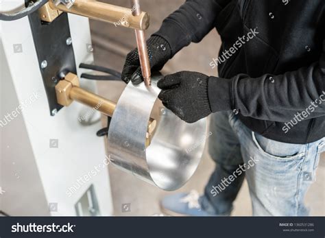 2,805 Spot Welding Images, Stock Photos & Vectors | Shutterstock