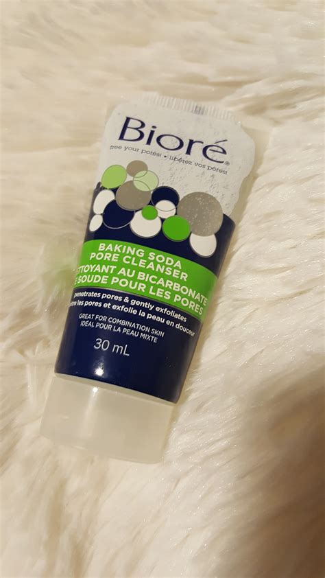 Biore Baking Soda Pore Cleanser reviews in Face Wash & Cleansers ...