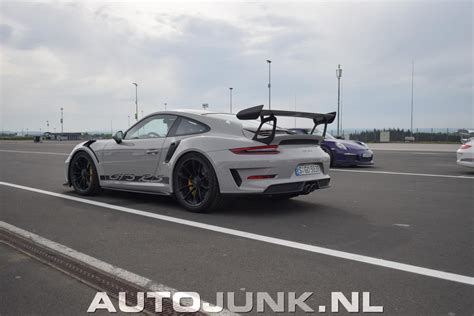 GT3 vs GT2 RS - Gespot op Autoblog.nl