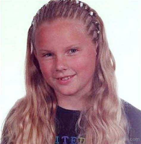 Childhood Pictures Of Taylor Swift