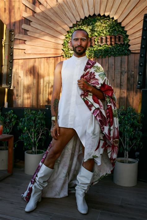 José María Muscari presentó los tres elencos de Sex para el verano Ciudad Magazine
