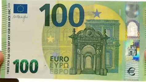 De Nouveaux Billets De 100 Et 200 Euros Petitbleu Fr