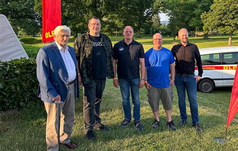 Eine starke Truppe feiert Jubiläum DLRG Ortsgruppe Rinteln ist fest