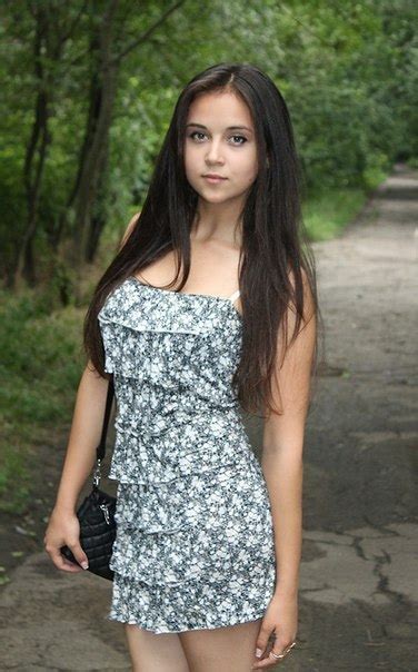 Russian Beautiful Girls Pic, Russian Cute College Girl Photo, Canadian ...