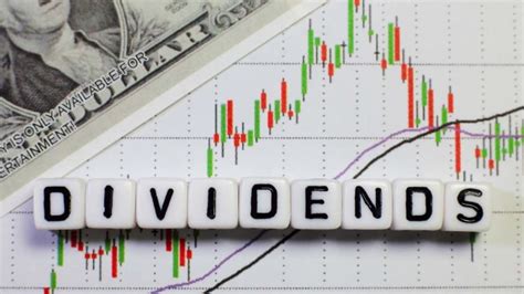 7 High Yield Dividend Stocks With Earnings That Cover Their Dividends