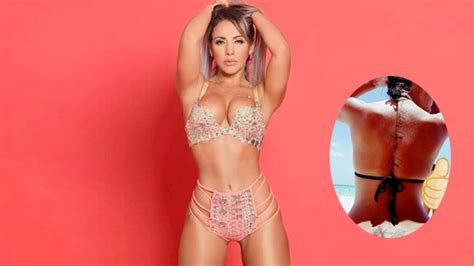 Hot Sexy Dorita Orbegoso Bikini Pics