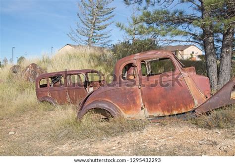 Abandond Rusty Wrecks Old Car Stock Photo (Edit Now) 1295432293