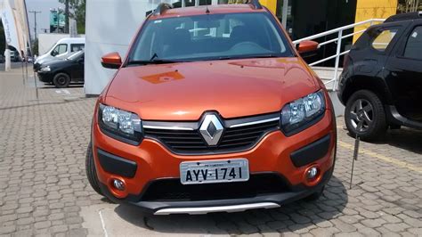 RACIONAUTO NOVO RENAULT SANDERO STEPWAY CHEGA ÀS CONCESSIONÁRIAS