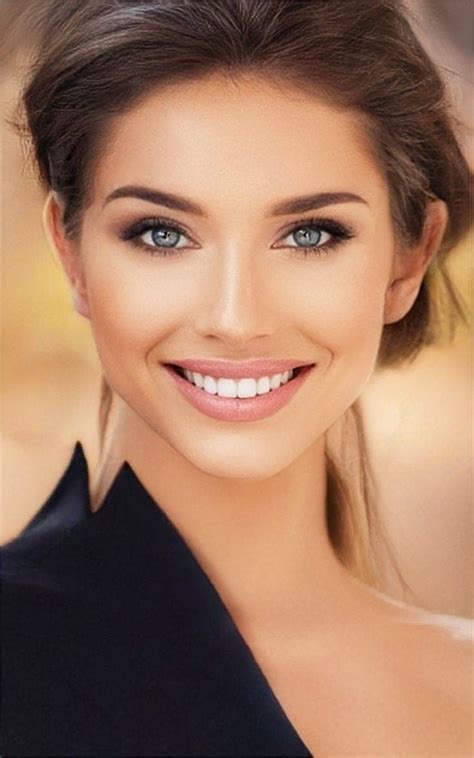 Brunette Woman Wonderful Smile Beautiful Smile Teeth Most Beautiful Eyes Most Beautiful Faces