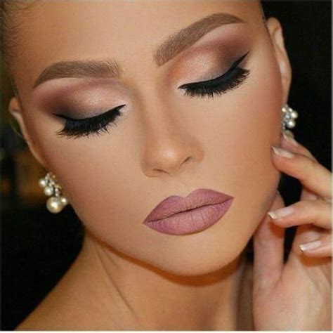 El Color Nude Un Tono Que No Falla Belleza Wedding Makeup Tips Natural Wedding Makeup Eye