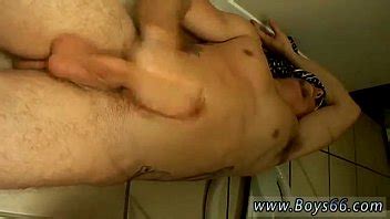 Gar On Donnant Un Coup De Fellation Pour De L Argent Porno Gay Et Des Images Youtube Xvideos