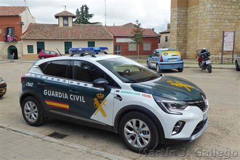 Renault Captur Guardia Civil Martin J Gallego Siempre Enredando