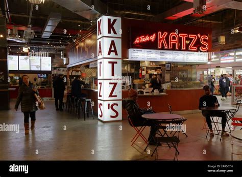 Katz Deli New York High Resolution Stock Photography and Images - Alamy