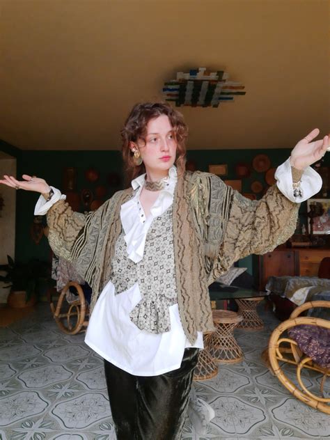 βρεκεκεκέξ κοάξ κοάξ Tragic sex because i was in the mood Maybe he