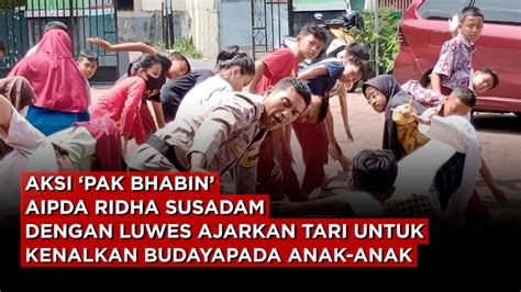 Aksi Pak Bhabin Aipda Ridha Susadam Dengan Luwes Ajarkan Tari Pada