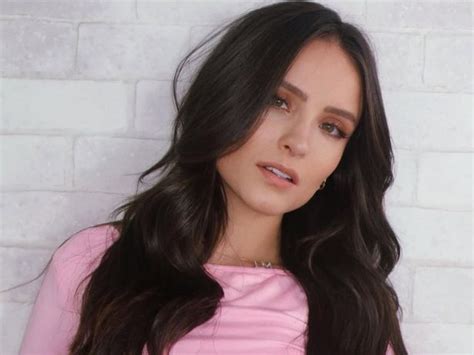 Larissa Manoela Toma Lugar De Bianca Bin Na Continua O De Ta Mundo