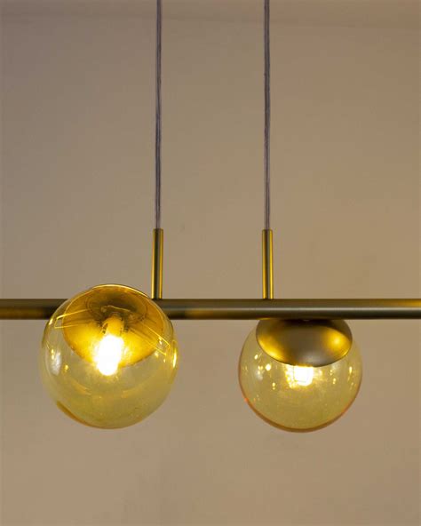 Lustre Pendente Bolas Globo Vidro Mbar Metro Dourado