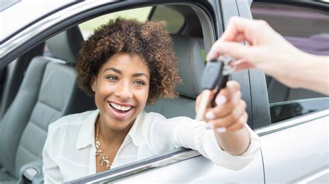 11 Tips For Buying Your First Car Carfax