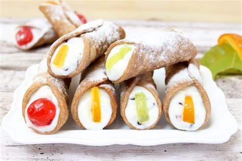 Cannoli Siciliani Ricetta Fatto In Casa Da Benedetta