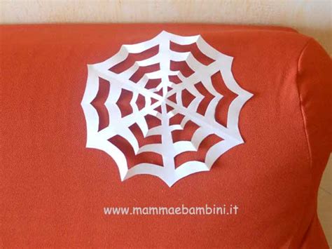 Decorazioni Per Halloween La Ragnatela Mamma E Bambini