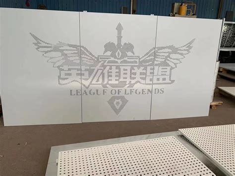 成都铝单板用作建筑幕墙的优势铝蜂窝板铝方管铝方通吊顶品牌工厂 成都中顶豪瑞