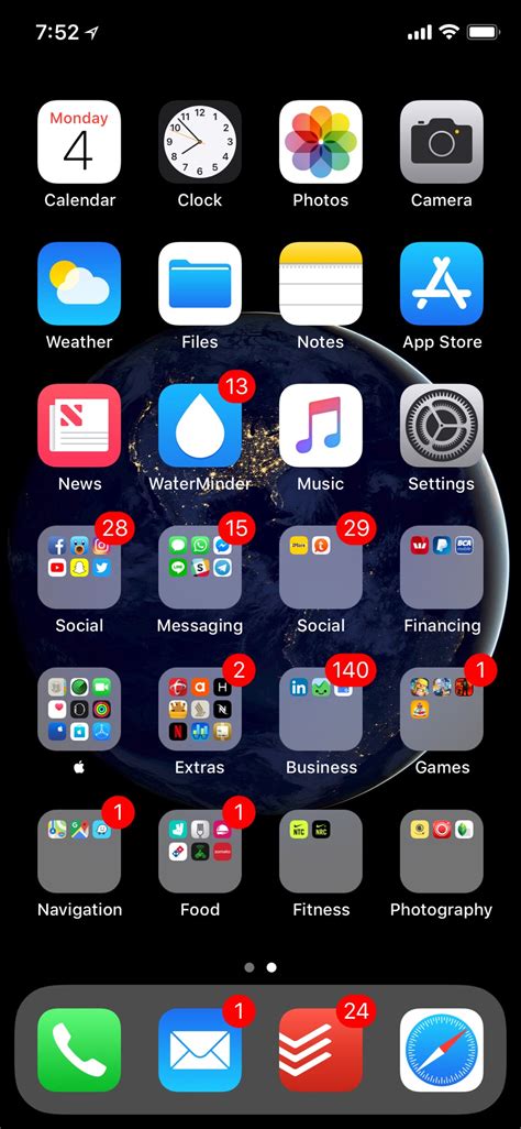 Home Screnn - Clean Up Your iPhone Apps: How to Reset the Home Screen ...