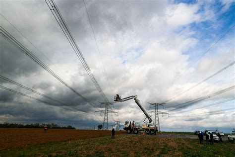 Photos Metzervisse Des Travaux Sur Une Ligne Haute Tension Sans